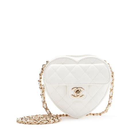 chanel in love bag